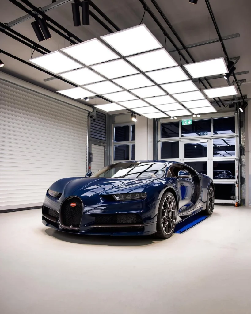 Bugatti Chiron: Cleaning and PPF repair
