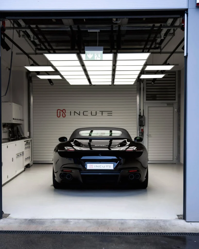 Ferrari Roma Spider: In the studio