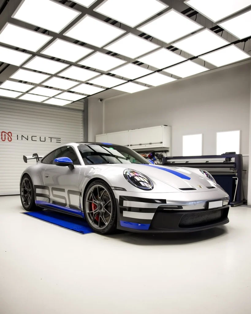 Porsche 911 GT3 (992): Custom wrap design