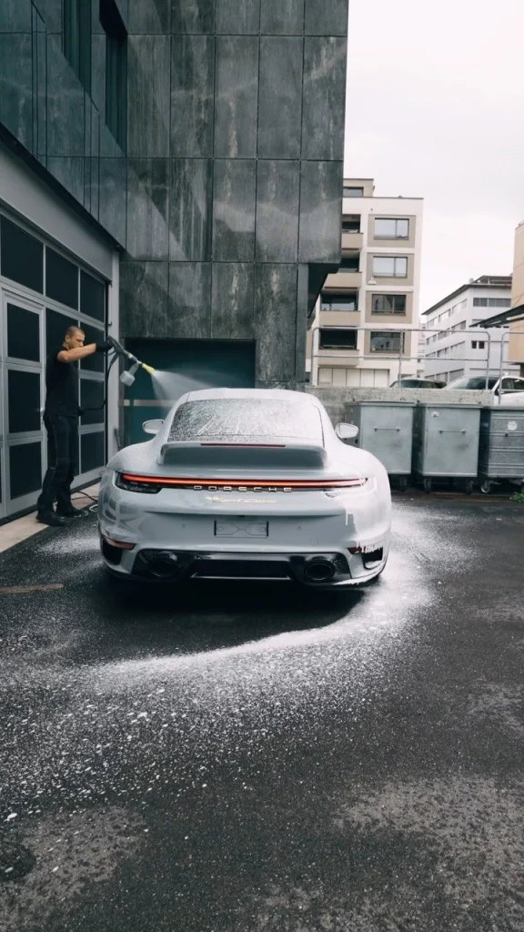 Porsche 911 Sport Classic: Brought back to a shine